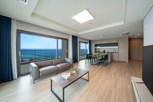 Panorama Ocean View Penthouse Grand | Vista para praia/oceano