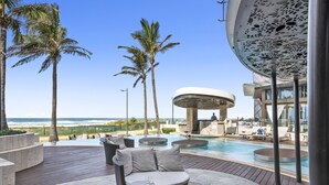Unclassified image, 3 of 402, button - Jewel Beachfront Residences (Surfers Paradise)