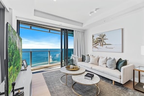 Two-Bedroom Ocean | Living area - Jewel Beachfront Residences (Surfers Paradise)