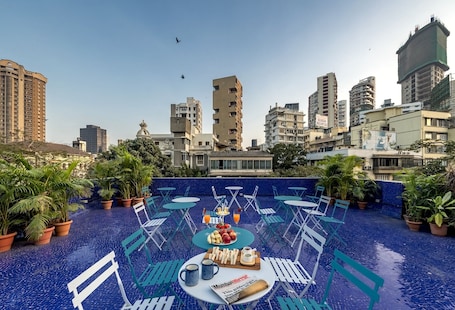 Executive Room (Queen) | Terrace/patio