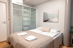 Deluxe-huoneisto | 1 makuuhuone, työpöytä, silitysrauta/-lauta, vauvansängyt