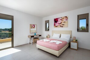 6 bedrooms, iron/ironing board, travel cot, free WiFi