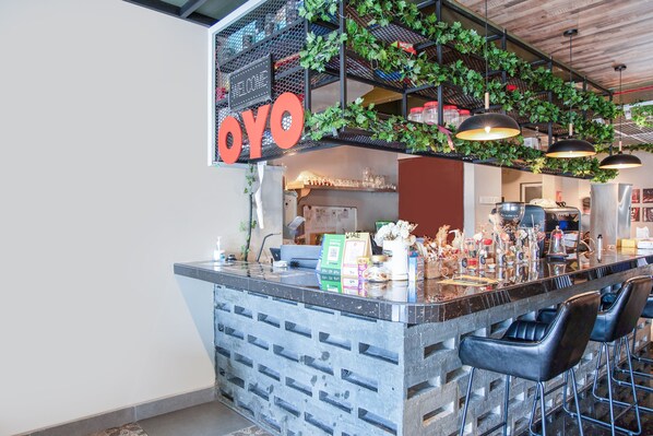 Reception - Capital O 90406 Mirani Hotel (Taman Melawati)