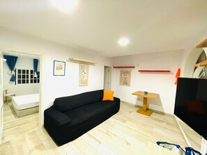 Fer et planche à repasser, Wi-Fi gratuit, draps fournis