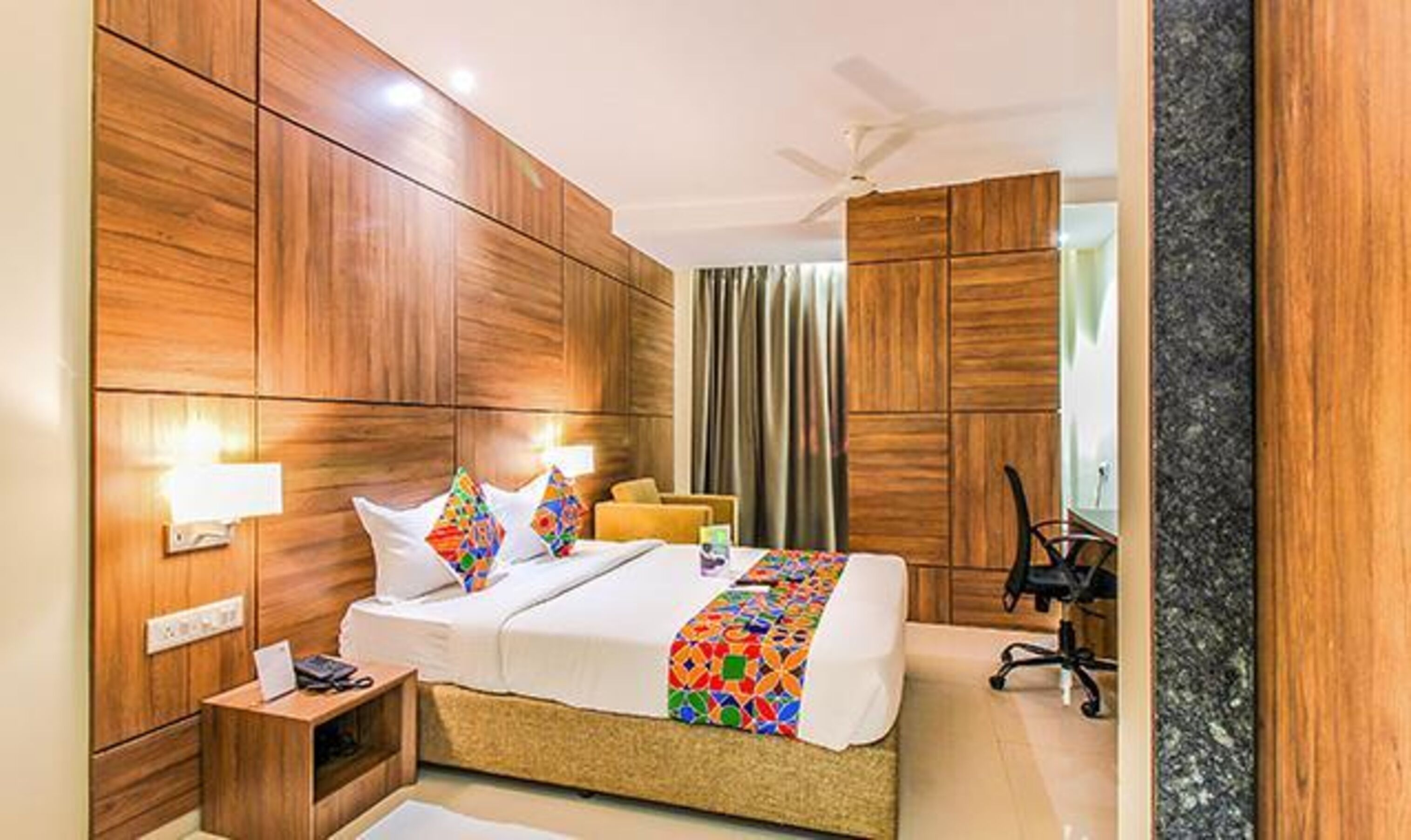 Foto - FabHotel RK International - Nr Mumbai International Airport