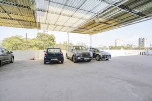 Parking - FabHotel Devanshi Inn (Panvel)