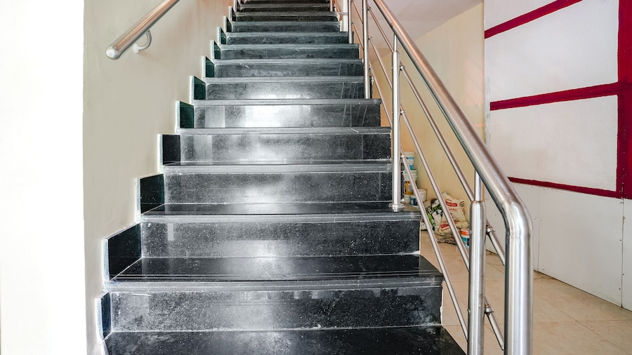 Fabhotel D69 Residency