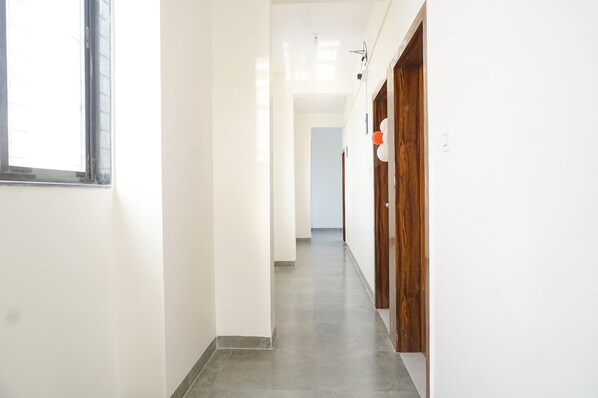 Lobby - Fabhotel Gargi Galuxe (Pune)