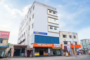 Property entrance - Fabhotel Gargi Galuxe (Pune)