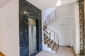 Lobby - Fabhotel The Orient (Haridwar)