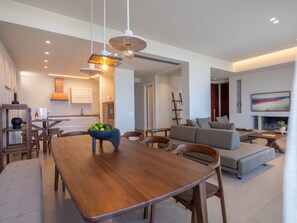 Smart TV, fireplace - Zuzu Riviera Living (Chersonisos)