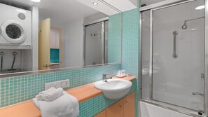 Bathtub