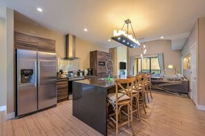 Nicht klassifiziertes Bild, 2 von 51, Schaltfläche