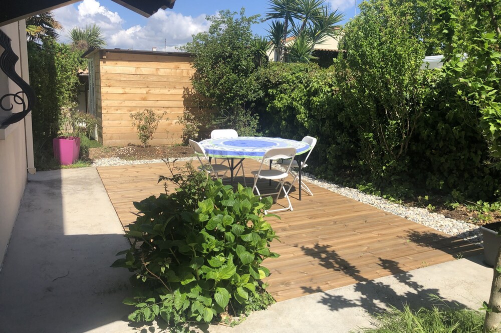 Mauguio Village Méditerranéen : Appartement en RDC Dans une Villa au Calme