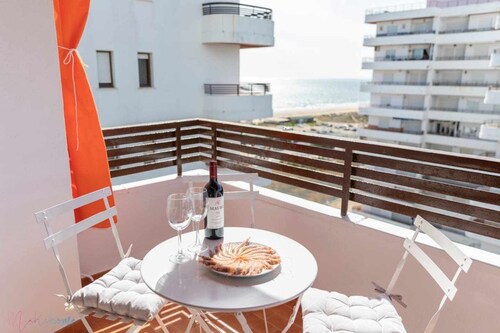 Apartamento Nuevo Junto a la Playa Vistas al mar
