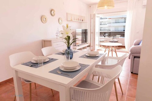 Apartamento Nuevo Junto a la Playa Vistas al mar