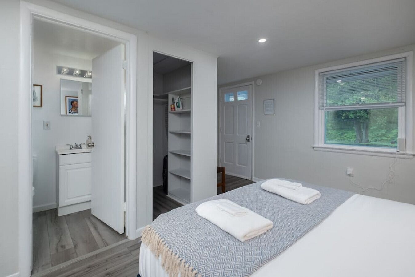 The Morgan Studio · Near Mystic, Casinos + USCGA