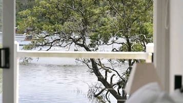 3 dormitorios, tabla de planchar con plancha, wifi gratis y ropa de cama