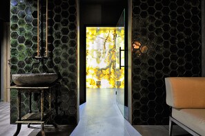 Couples treatment rooms, sauna, hot tub, steam room, body treatments - Złota Łania Wiartel Resort & SPA (Pisz)