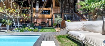 Exceptional loft with pool and open spaces - 11 people