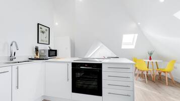Apartment | Private kitchen | Fridge, oven, dishwasher