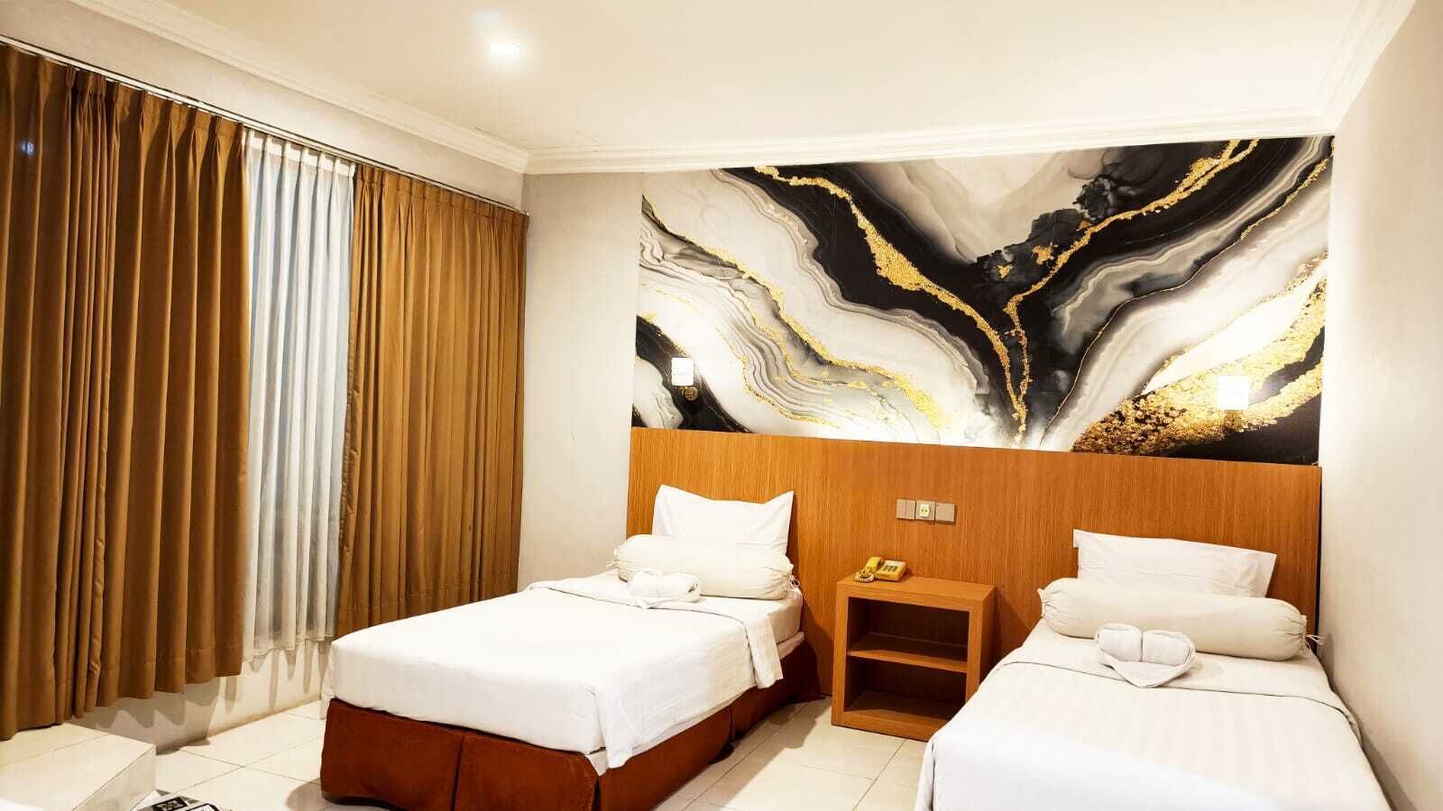 Deluxe Twin Room