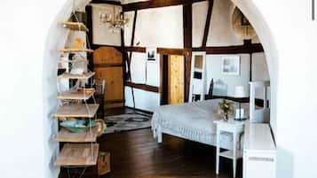 Zimmer | Schreibtisch, kostenloses WLAN