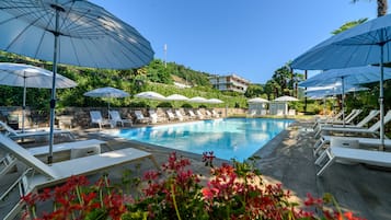 Piscina stagionale all'aperto