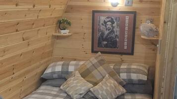 1 chambre, bureau, Wi-Fi gratuit, draps fournis