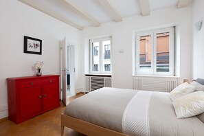5 Schlafzimmer, Internetzugang, Bettwäsche