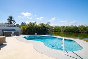 Pool - Canal-Front Retreat w/ Pool, Hot Tub & Kayaks to Nature Preserve! 🛶 (Cocoa Beach)