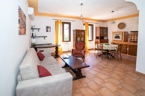 Apartment in town close to the Sardinian Northwest beaches