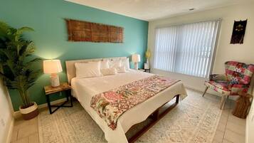 3 室のベッドルーム、デスク、アイロン / アイロン台、WiFi (無料)