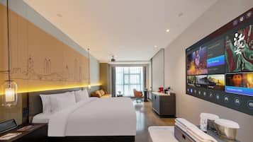 Honeymoon Room | Premium bedding, free minibar, desk, soundproofing