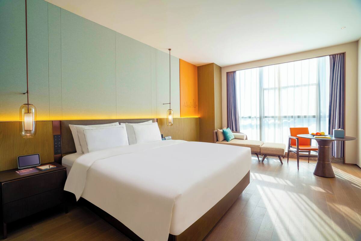 Superior Single Room | Premium bedding, free minibar, desk, soundproofing
