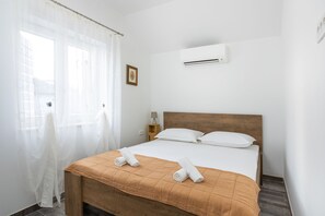 2 habitaciones, tabla de planchar con plancha y wifi gratis