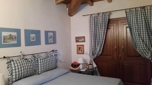 2 camere, ferro/asse da stiro, Wi-Fi gratuito, lenzuola