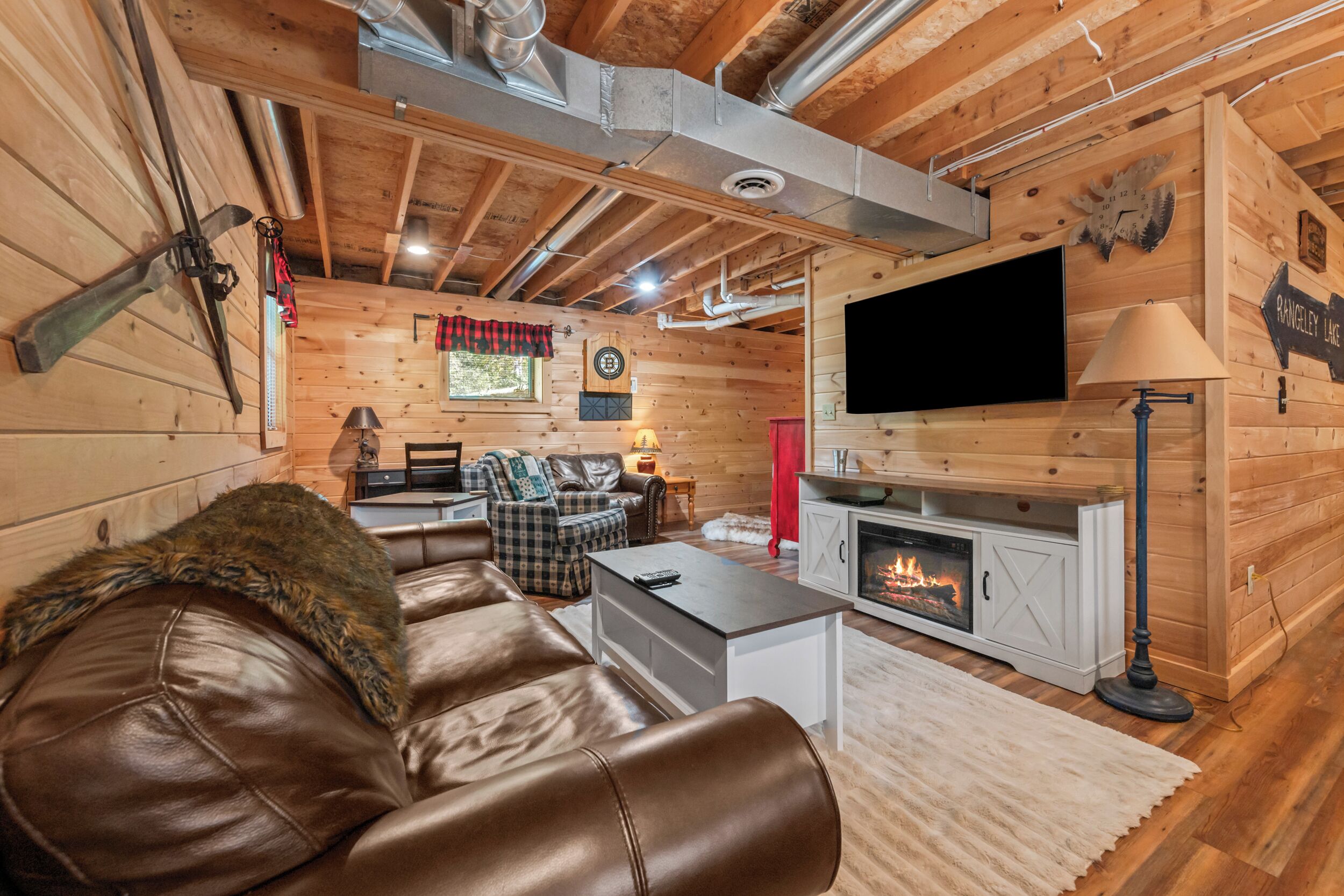 Niboban Cabin #8 -Two Floors And Pet Friendly! - Rangeley, ME