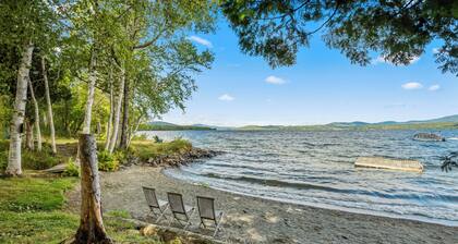 Niboban Cabin #8 -Two floors and pet friendly!