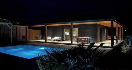 Villa CINTO piscine privée et chauffée 2 chambres et 2 salles de douche