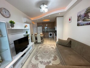 1 bedroom, blackout curtains, soundproofing, iron/ironing board - Atilim Olivia Park (Antalya)