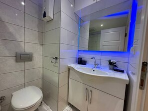 Bathroom - Atilim Olivia Park (Antalya)