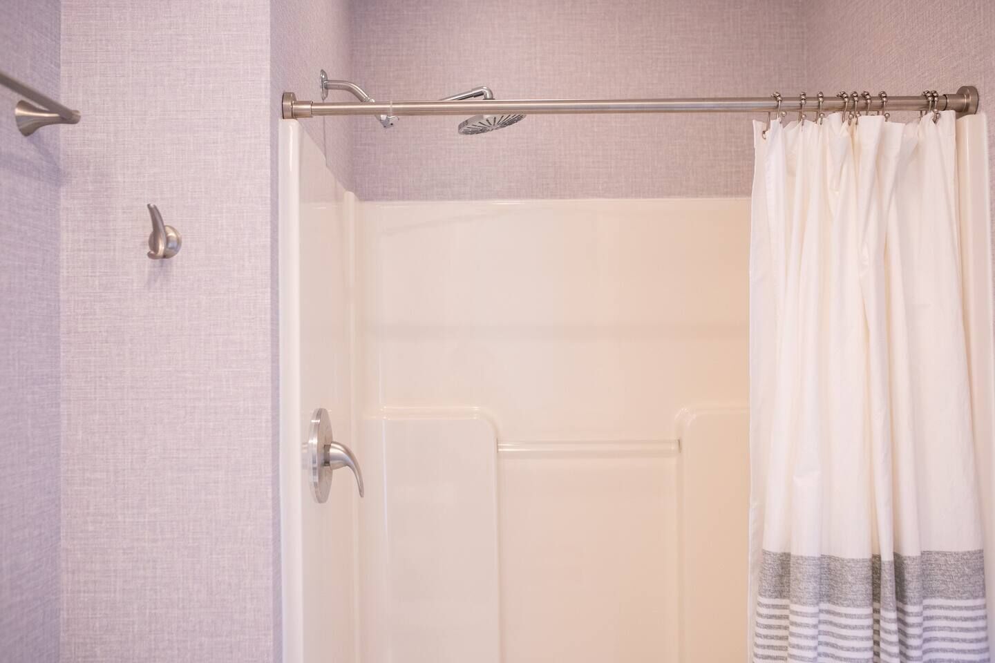 Family-Friendly- Beach and Lake