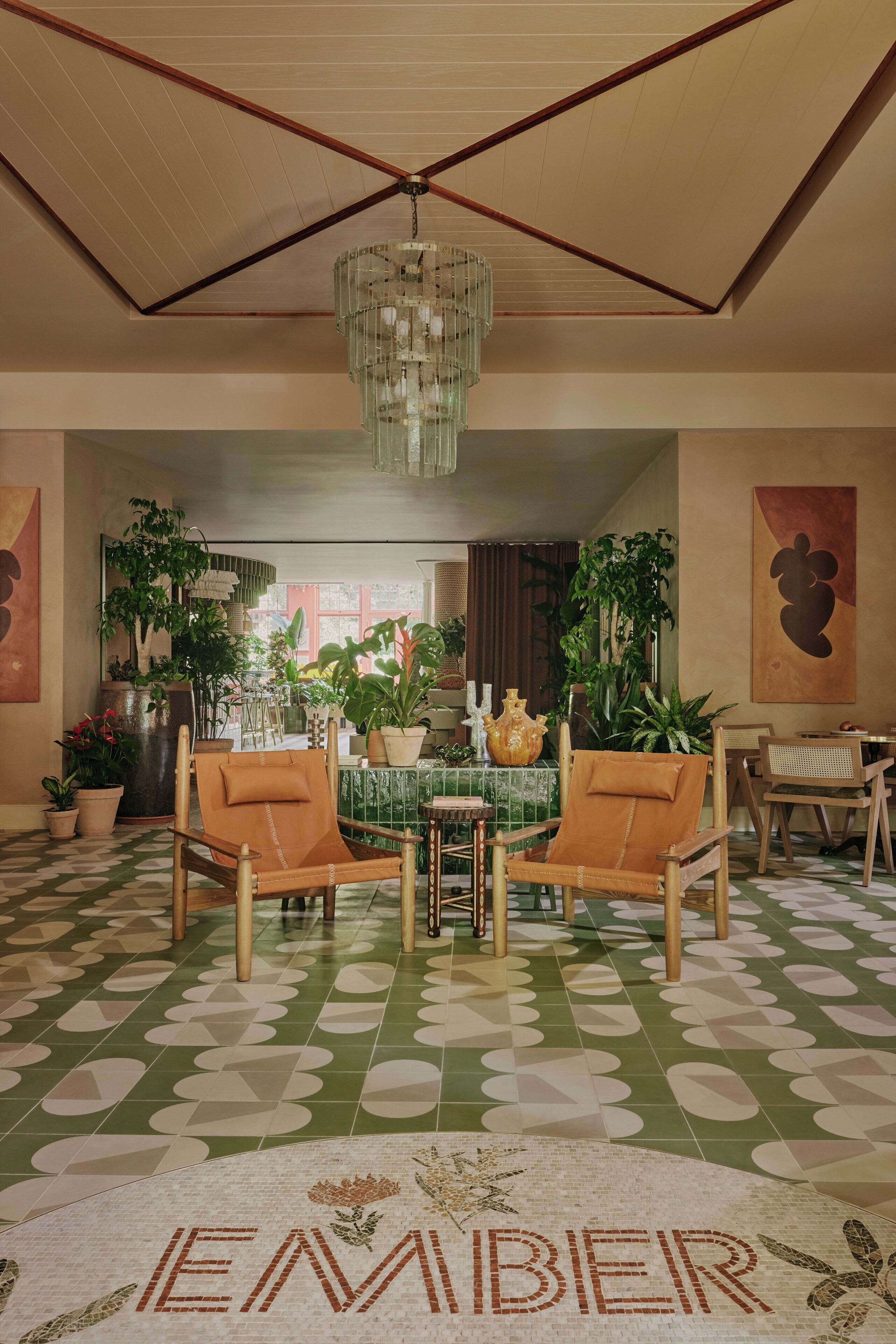 Foto - Ember Locke Kensington