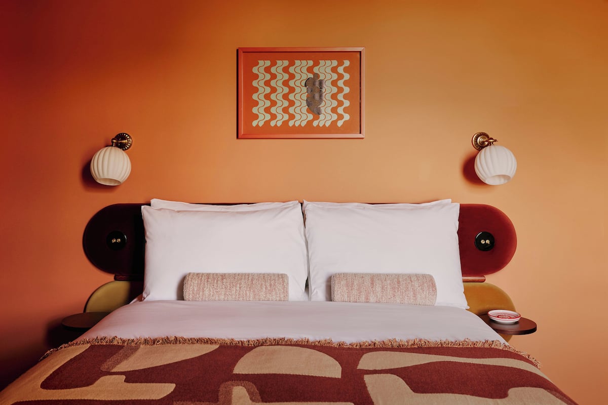 Locke Room | 1 slaapkamer, een kluis op de kamer, verduisterende gordijnen