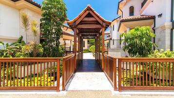 Enceinte de lâhĂ©bergement