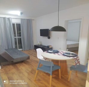 1 Schlafzimmer, Bügeleisen/Bügelbrett, kostenloses WLAN, Bettwäsche