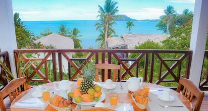 2-bedroom apartment facing the sea