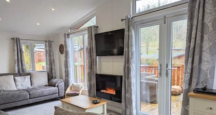 Fellhaven - a holiday lodge that sleeps 6 guests in 3 bedrooms