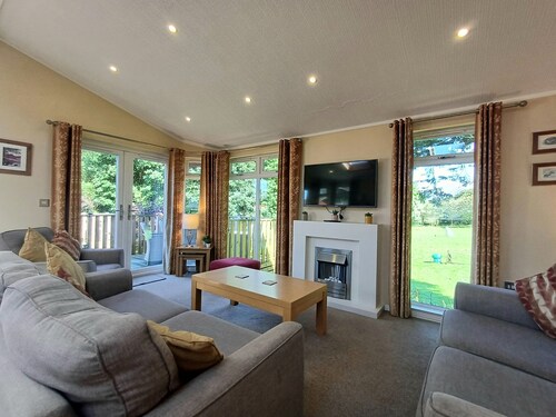 Badgers Rest -  a holiday lodge that sleeps 6 guests  in 3 bedrooms
